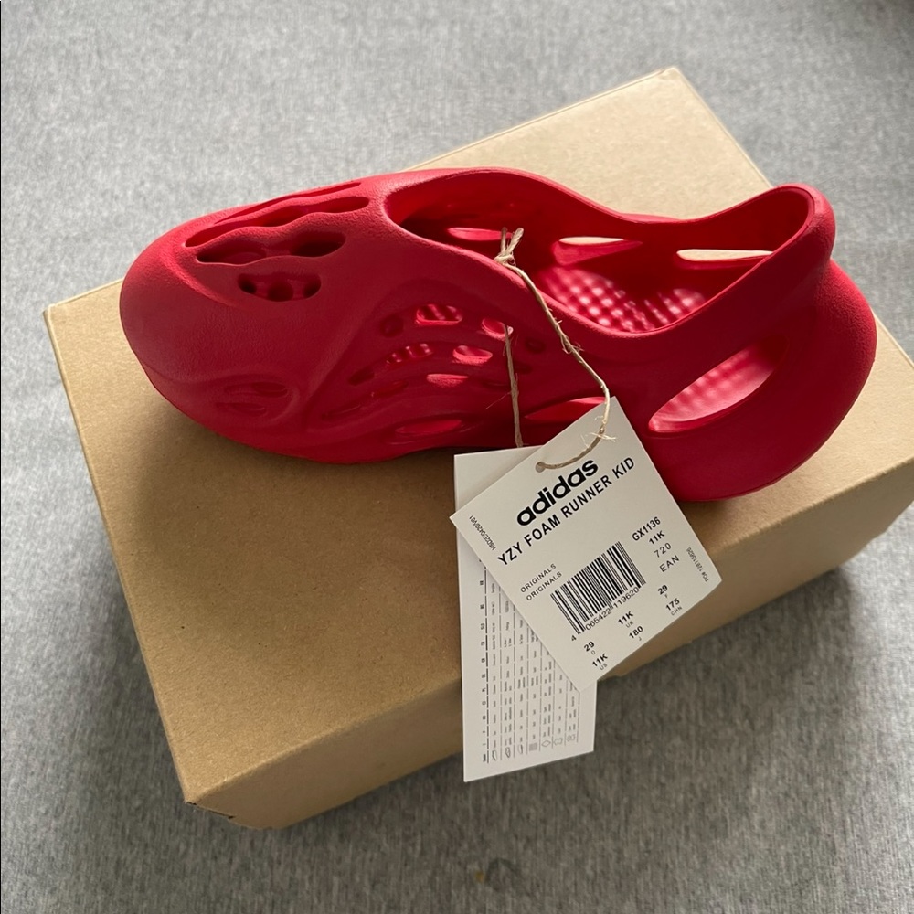 Authentic Yeezy foam runners.